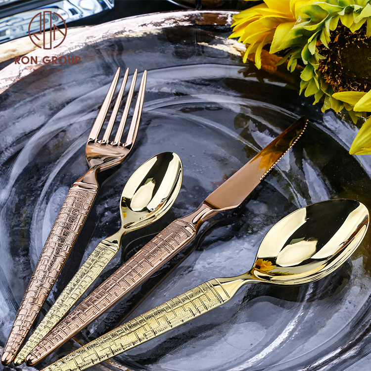 Modern Style 24 Pcs Shiny Gold Cutlery Wedding Party Gift Stainless Steel Flatware Set