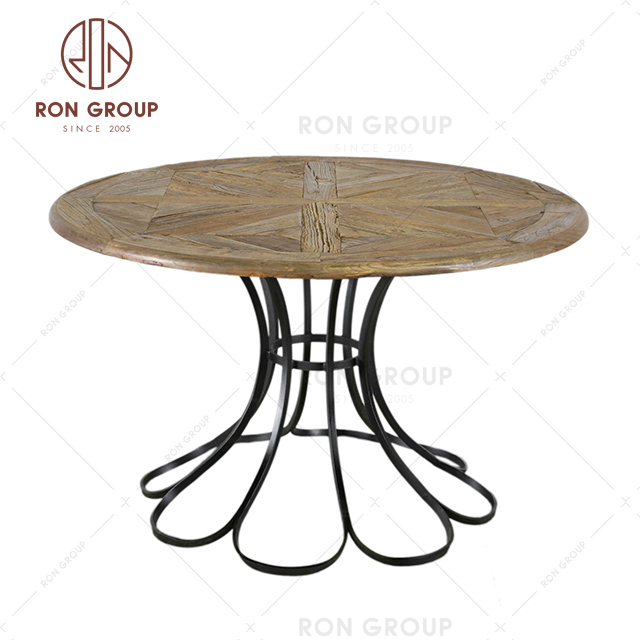 Factory Industrial Restaurant Furniture Wooden Dining Table With Iron Leg