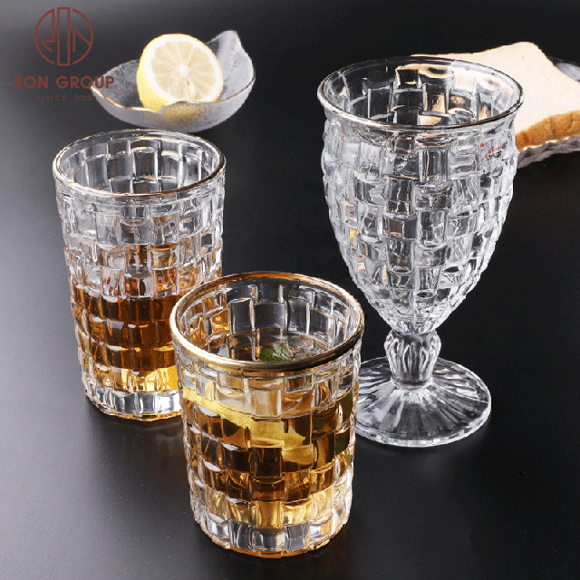 Wholesale transparent whisky glass shot glasses with gold rim