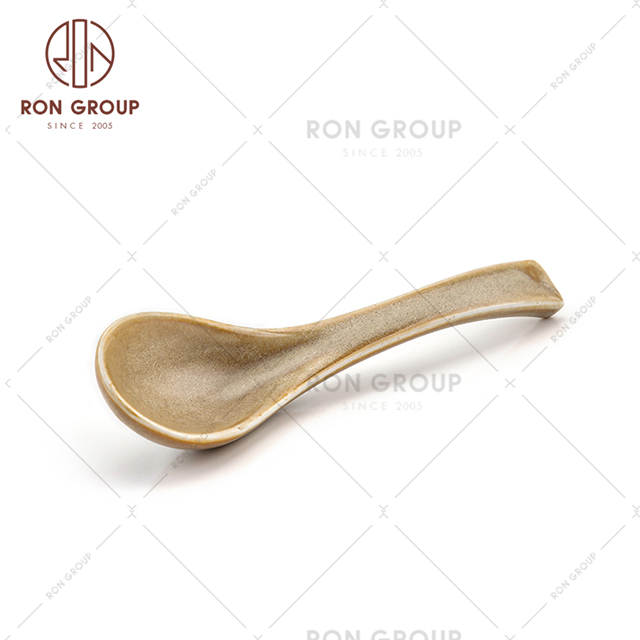 China catering supplier porcelain luxury dinnerware restaurant household ceramic spoon