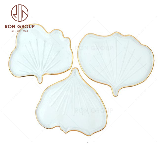 RNPG229-60 wholesale Special design restaurant hotel club bar banquet canteen party wedding glass Petal Plate